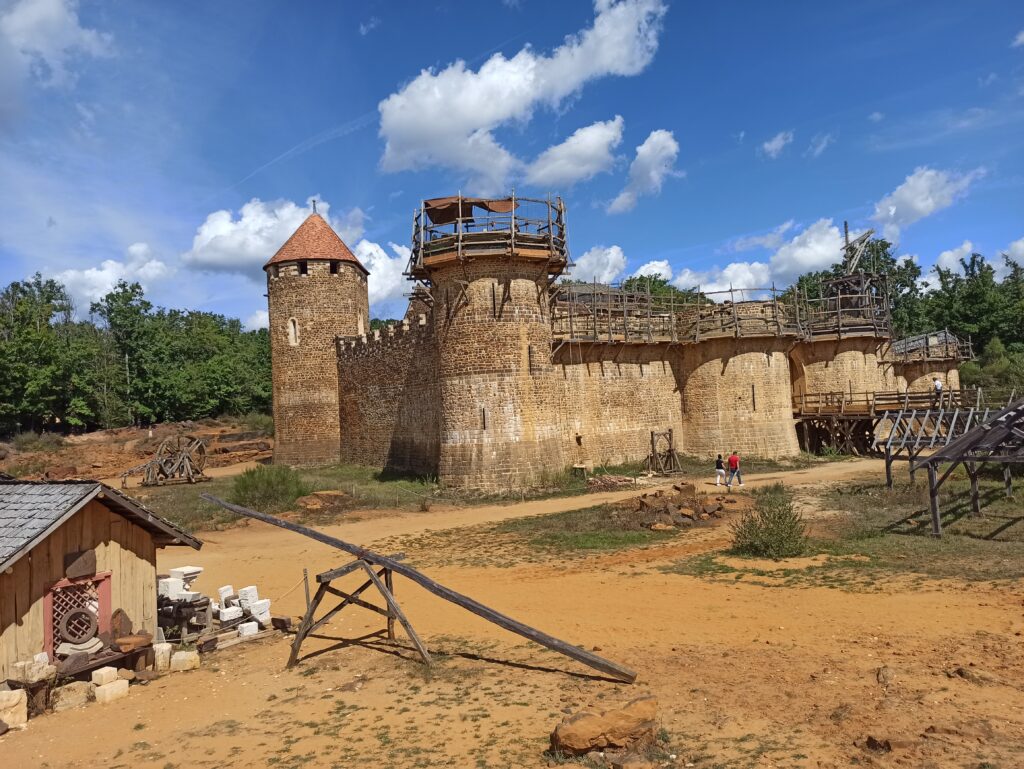 chateau de Guédelon